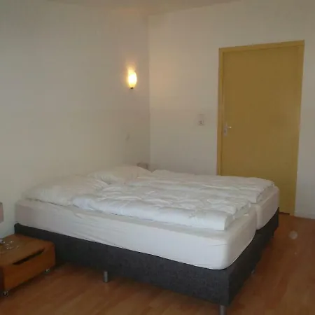 Holiday Vakantiehuisjes De Betuwe 5 בית נופש *